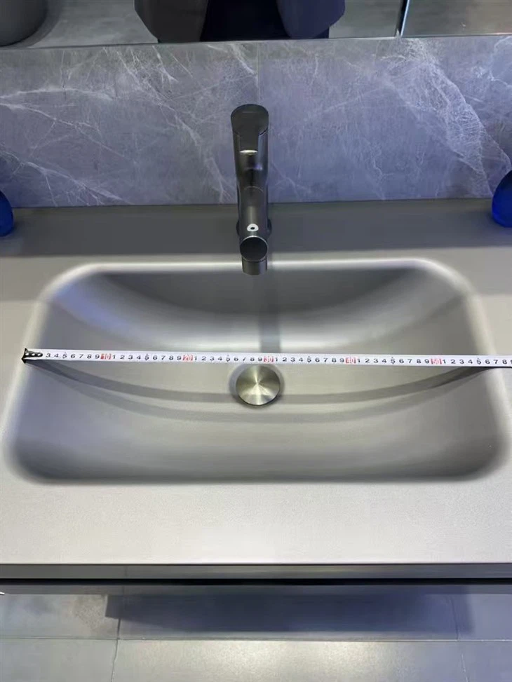 Modern Minimalist Paint-Free Multi-Layer Solid Wood Bathroom Vanity high quality